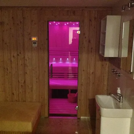 Holiday home Roubenka Veverka *